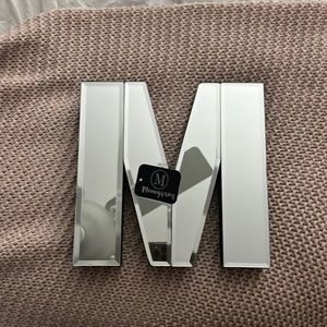 M mirror